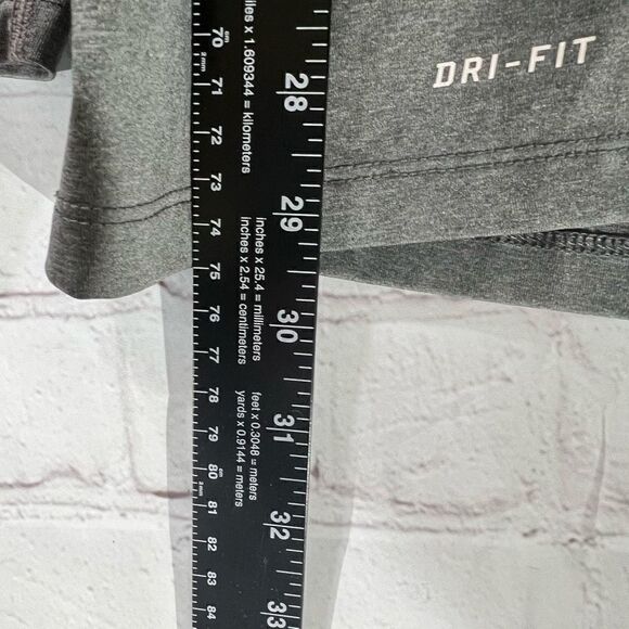 Nike Pro Combat Dri-Fit Fitted - Picture 4 of 6